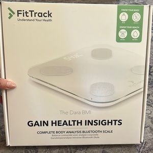 FitTrack Smart Scale